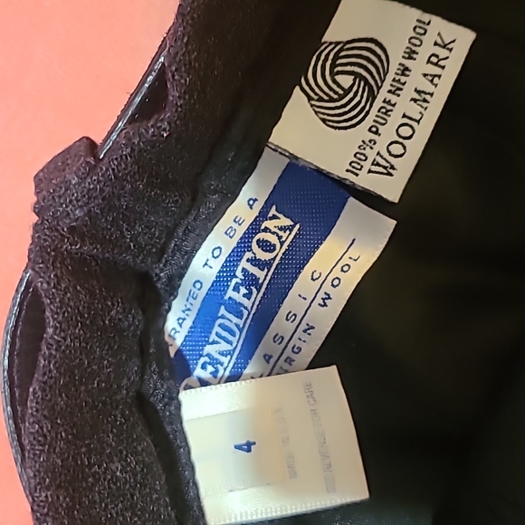 Vintage 2 Piece 100% Virgin Wool Pant Suit - Picture 12 of 16